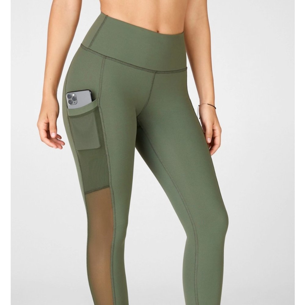 Fabletics NWOT On-the-Go Powerhold High Waisted Legging